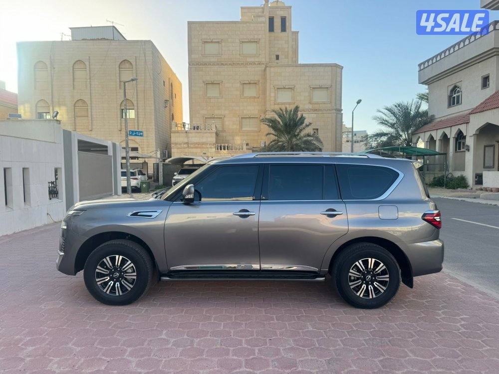 للبيع باترول تتانيوم موديل 2023 شرط الفحص صبغ الوكاله1