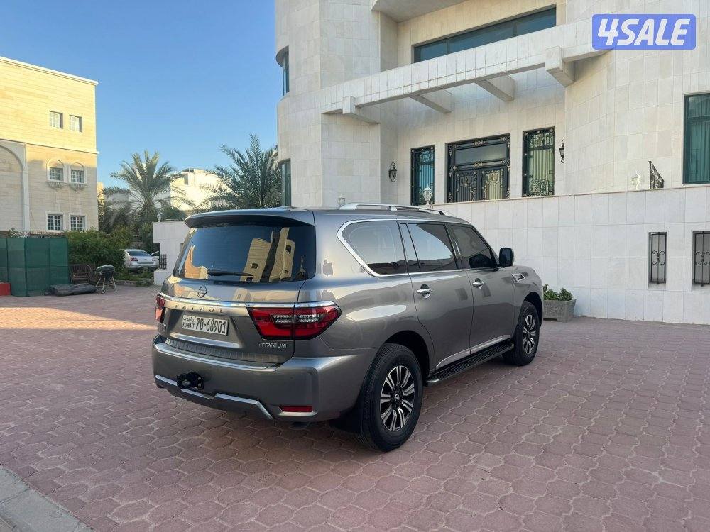 للبيع باترول تتانيوم موديل 2023 شرط الفحص صبغ الوكاله4