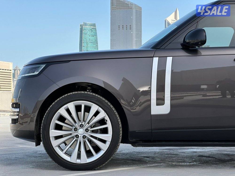 رنج روفرFIRST EDITION v8موديل2022 عداد52الف وارد الغانم تحت الكفاله5