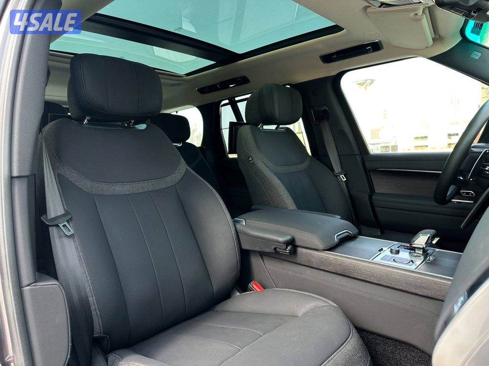 رنج روفرFIRST EDITION v8موديل2022 عداد52الف وارد الغانم تحت الكفاله13