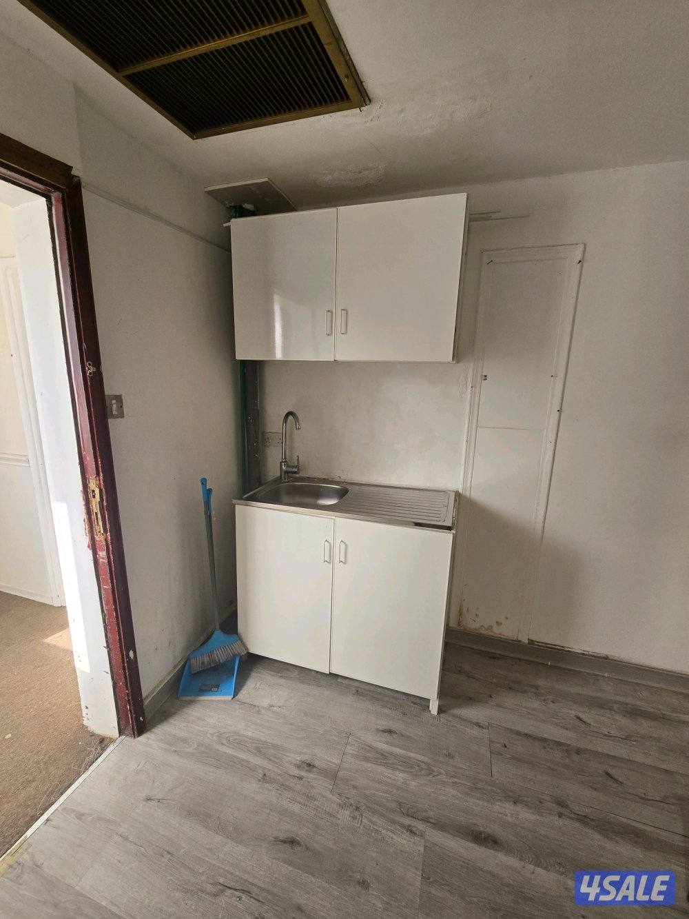 استديوهات مفروشه غرفه وحمام ومطبخ تحضيرى وبلكونه شامل كل شيء3