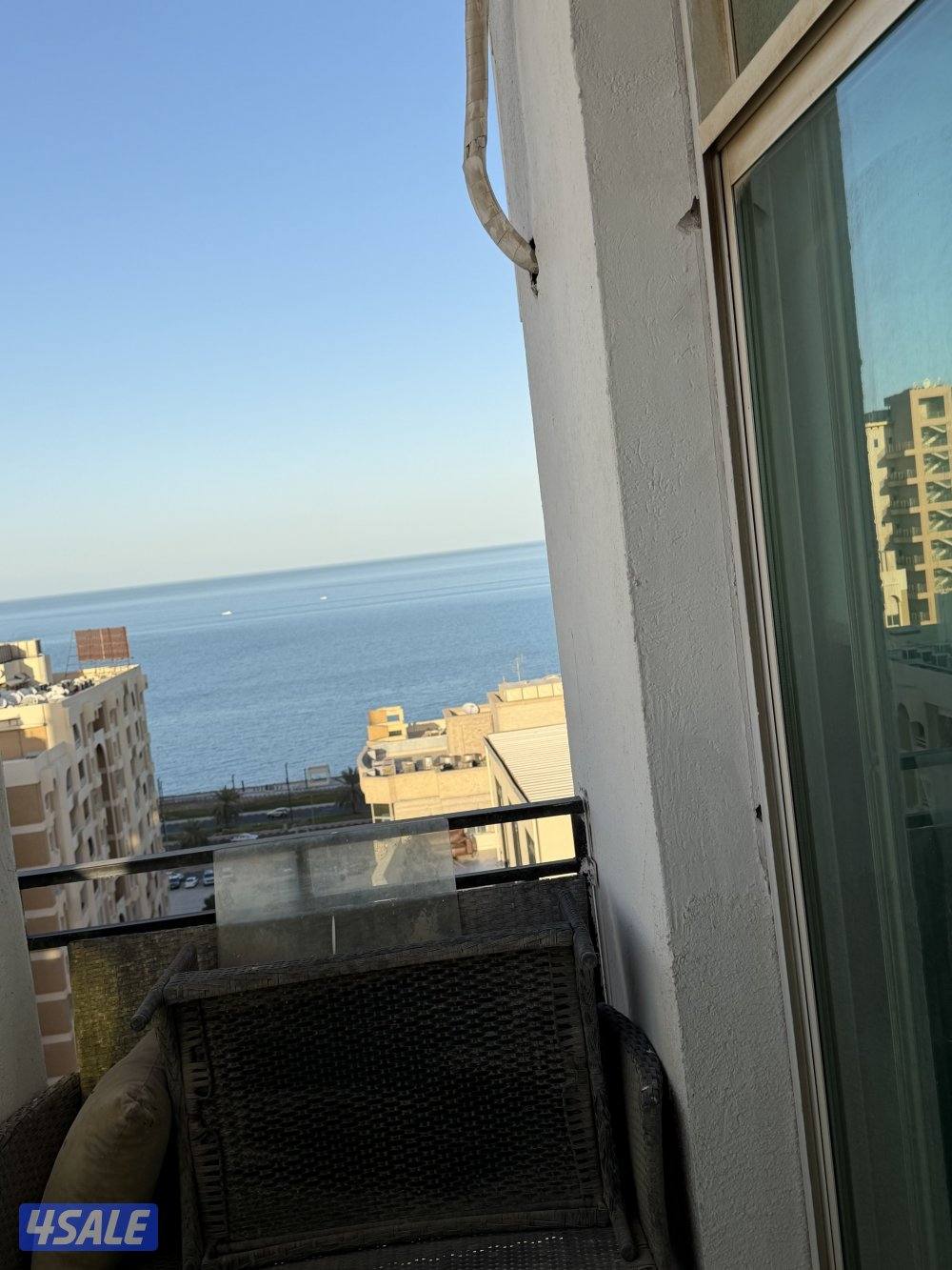 شقه الشعب البحري خلو غرفه وصاله حمام مطبخ بلكونه كبيره اطلاله بحريه2