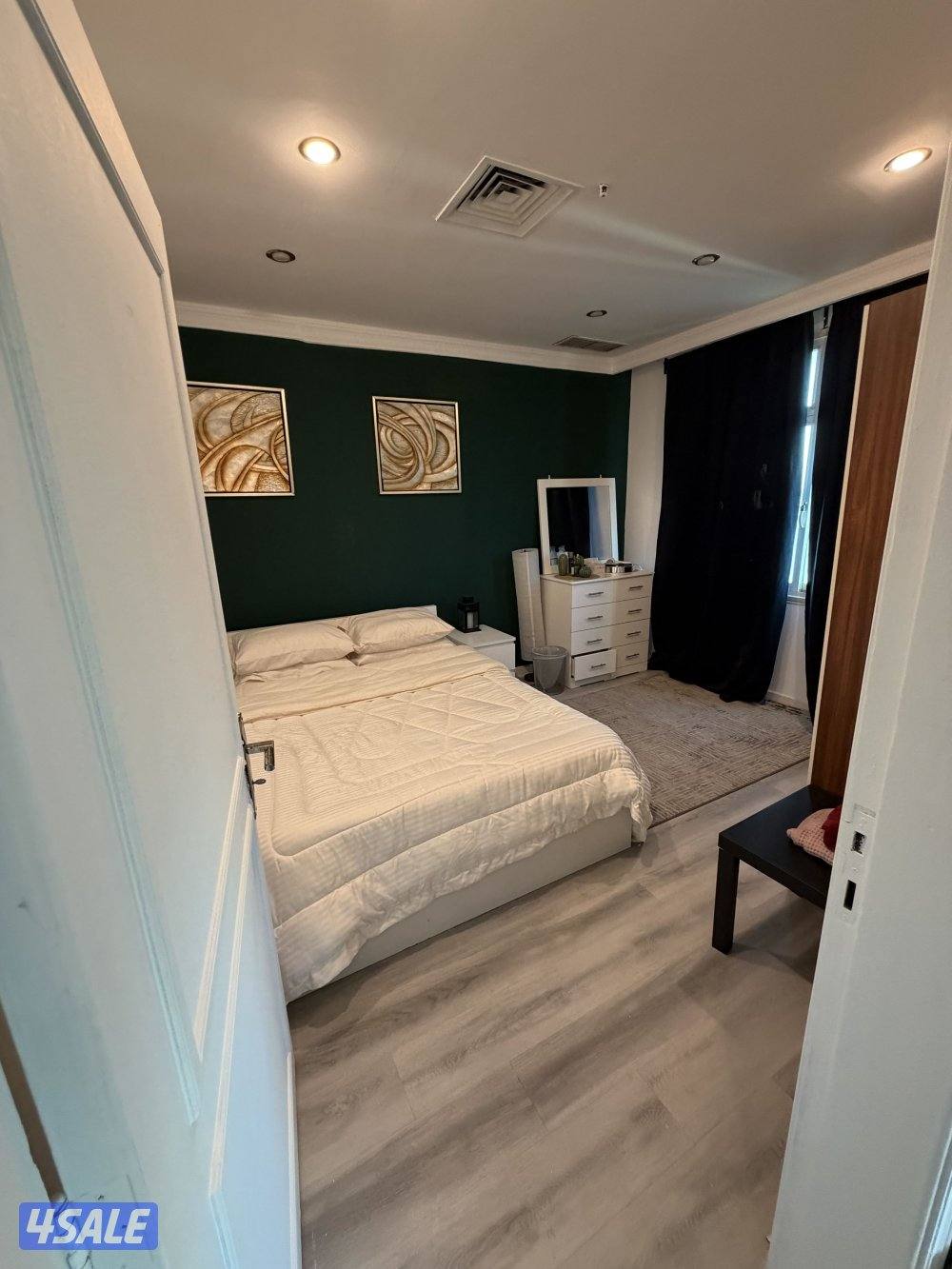 شقه الشعب البحري خلو غرفه وصاله حمام مطبخ بلكونه كبيره اطلاله بحريه6