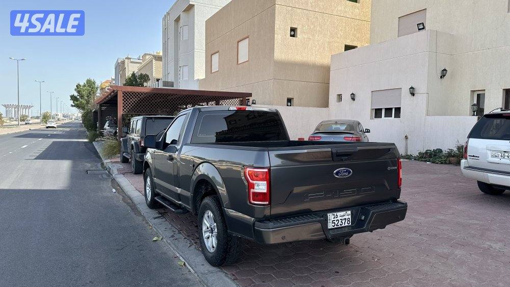 وانيت فورد f-1504