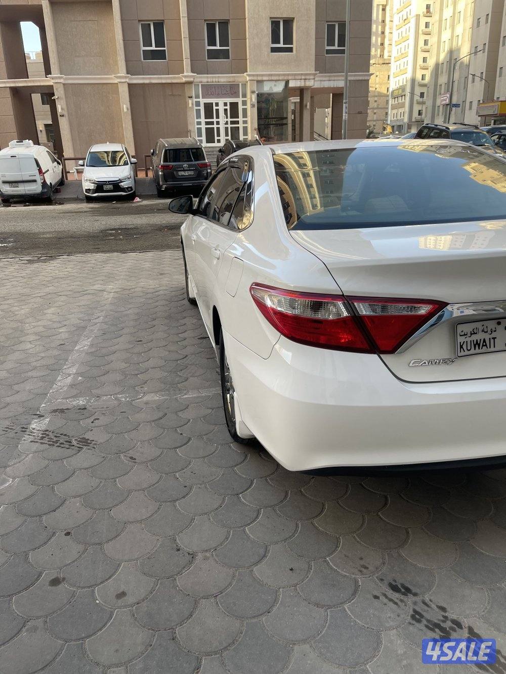 للبيع سياره تويوتا - كامري 20165