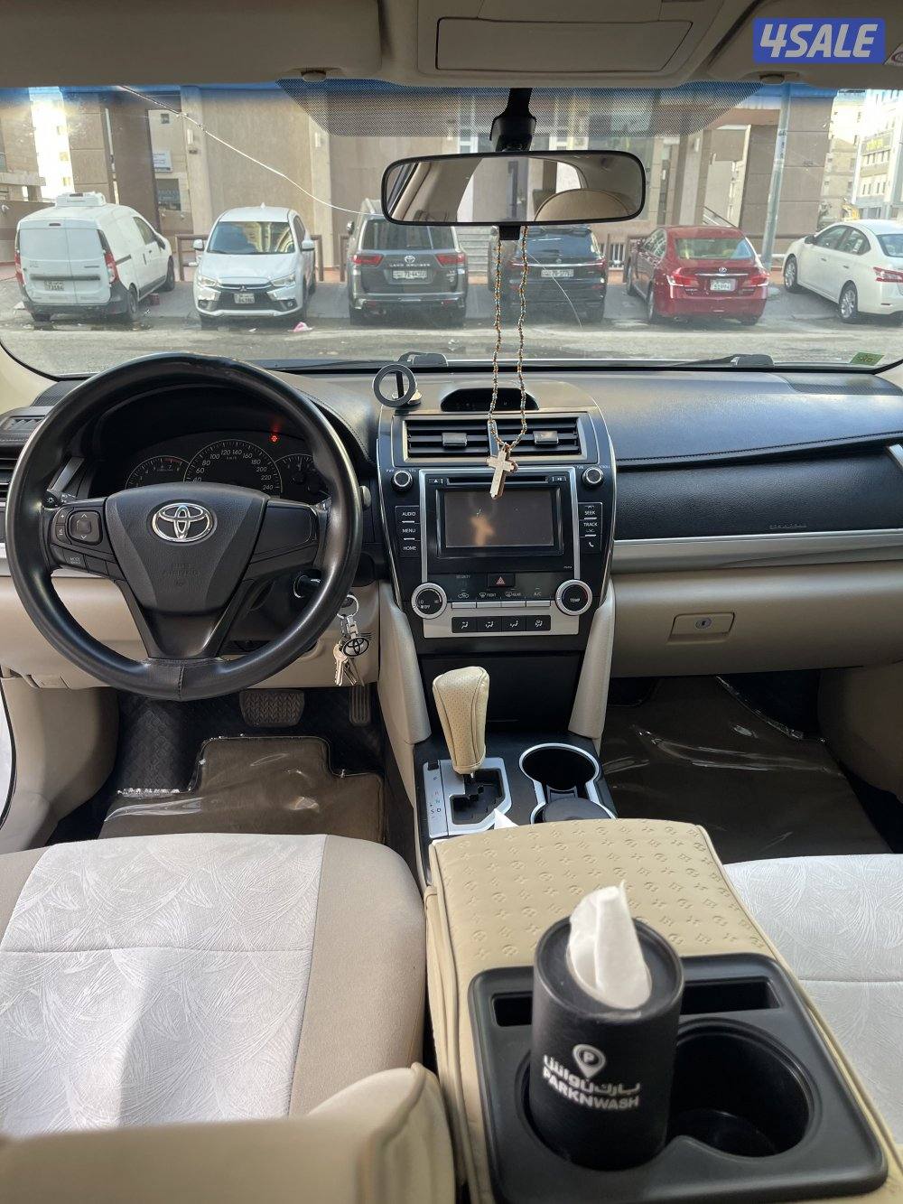 للبيع سياره تويوتا - كامري 201613