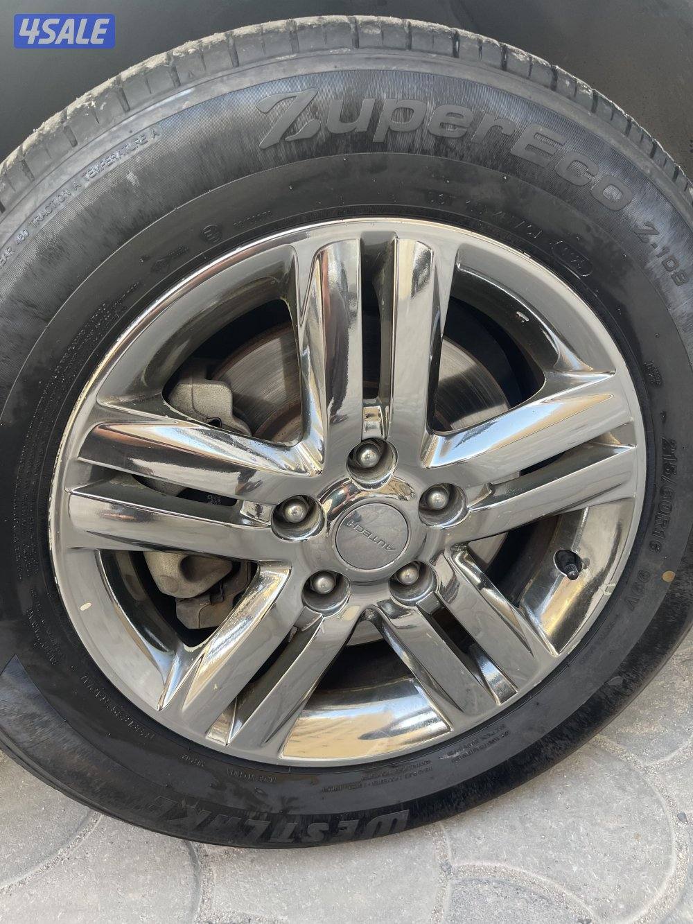 للبيع سياره تويوتا - كامري 201614