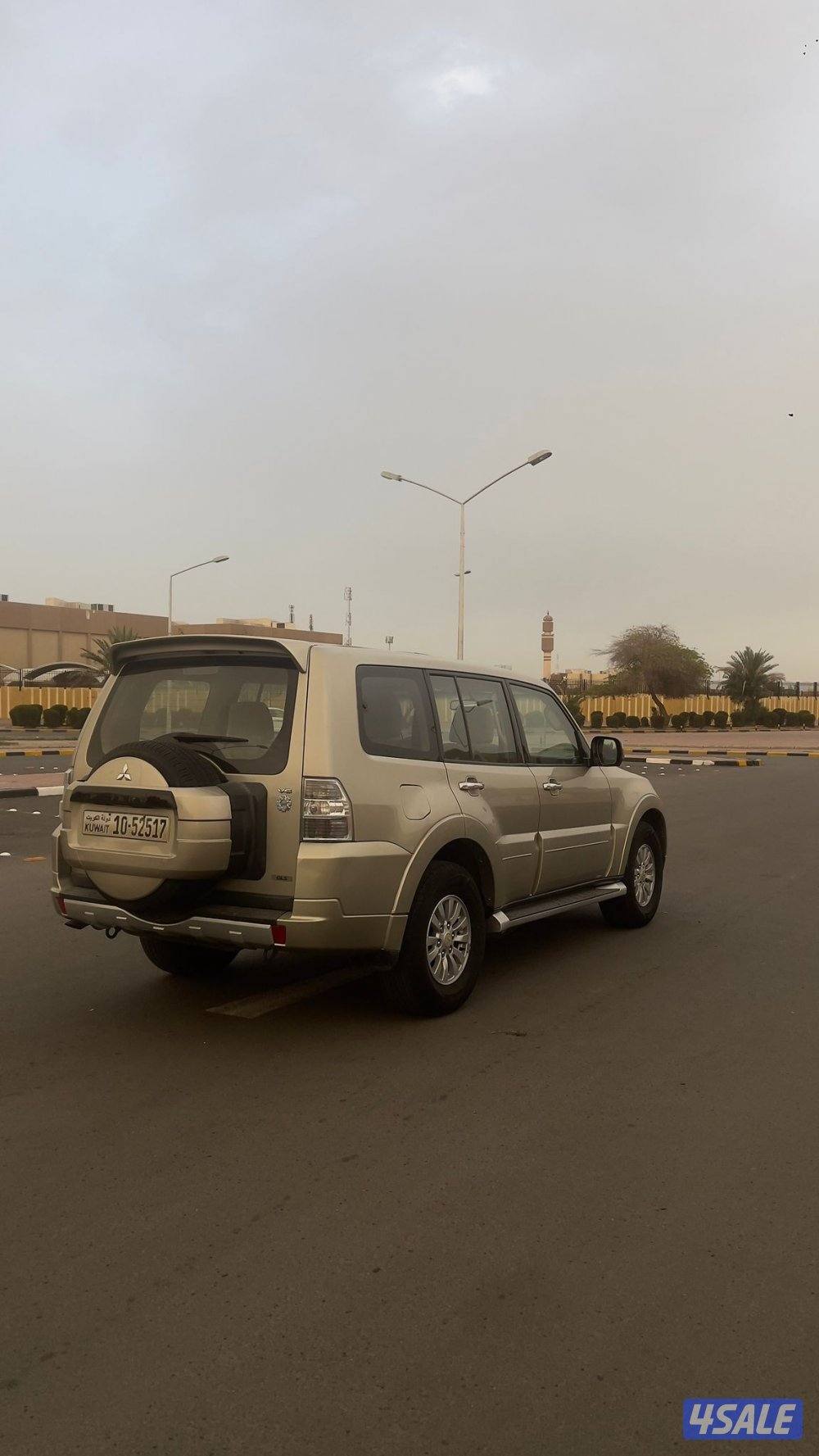 باجيرو 2011. صبغ الوكاله بالكامل  ماشي 200 شرط الفحص3