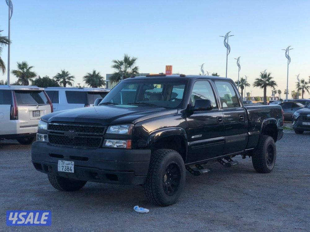 للبيع شيفروليه سلفرادو HD2500 موديل 20052