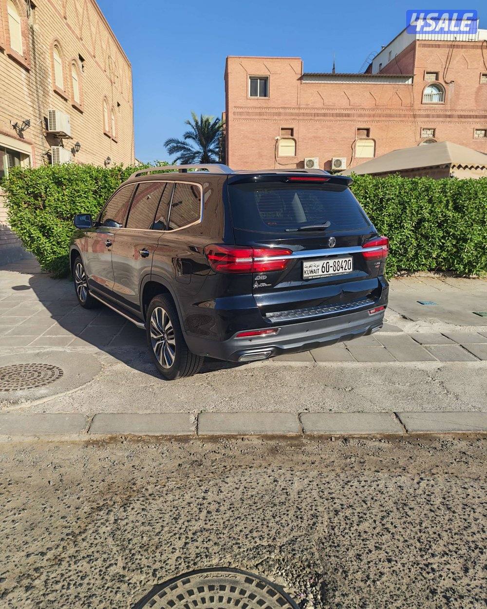 ام جي آر اكس 8 فل اوبشن أعلى فئة2