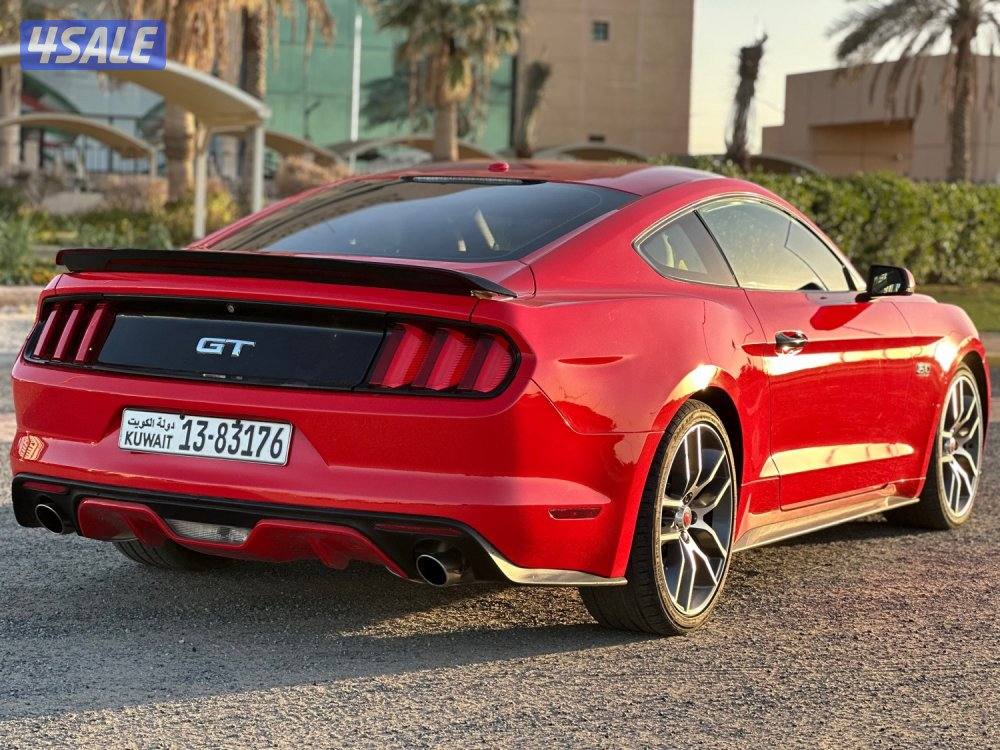 للبيع فورد موستنج 5.03