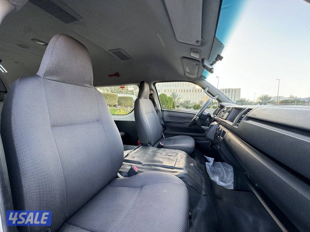 تويوتا باص هياس سقف عالي ركاب 20197