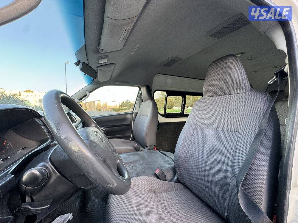 تويوتا باص هياس سقف عالي ركاب 20198