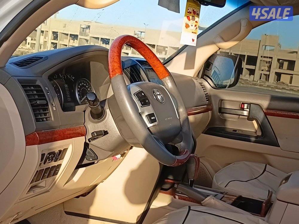 لاند كروزر GX.R V8 موديل 2014 وارد الساير ماشي ٤٩١ الف6