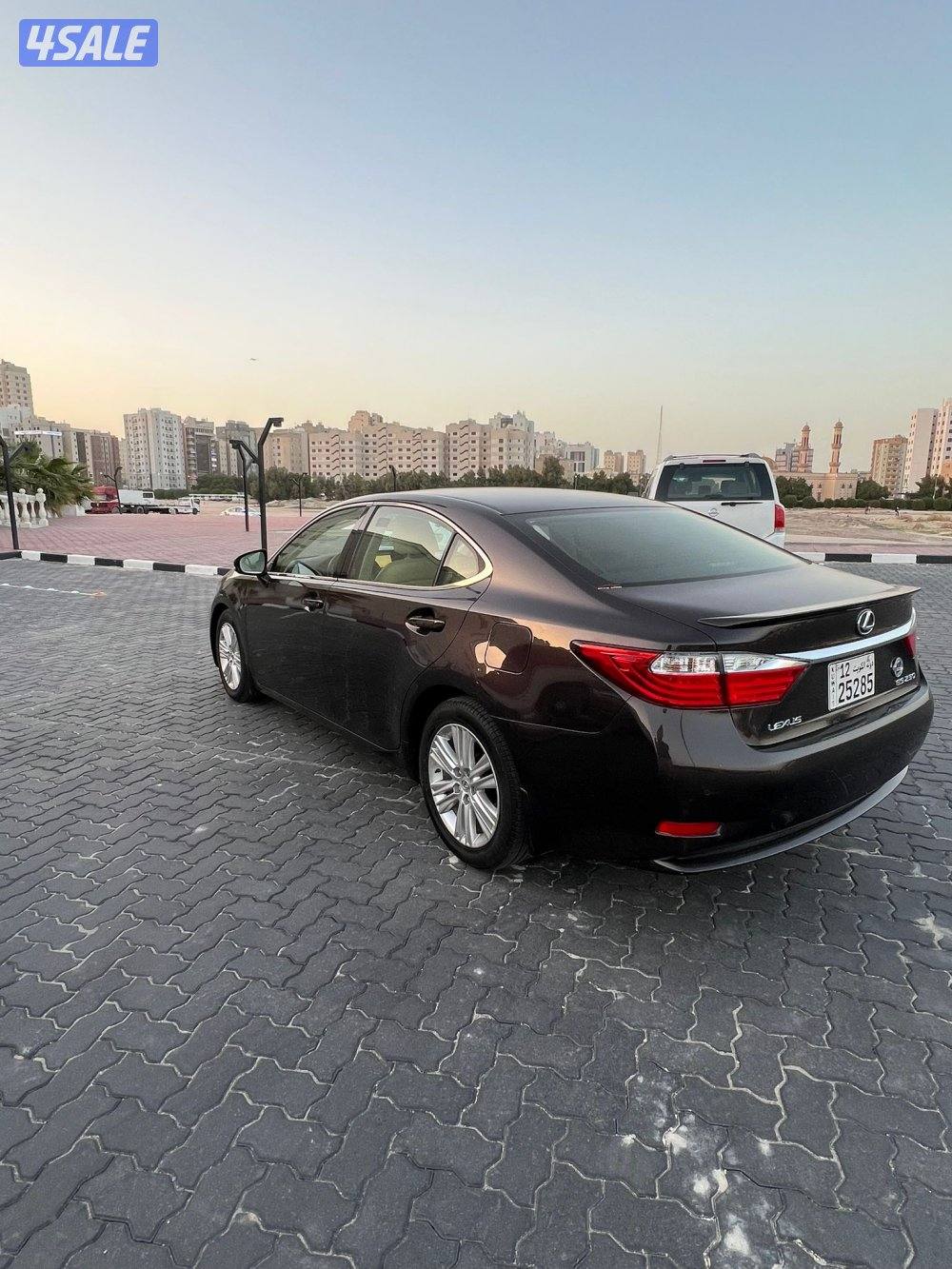 لكزس ES2502