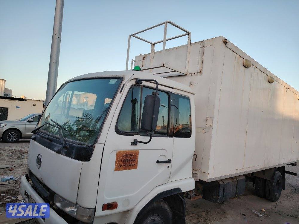 للبيع فود ترك1