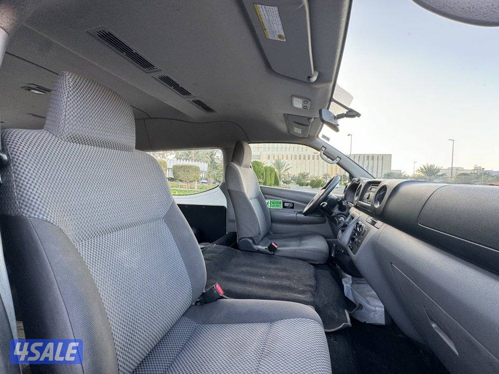 نيسان باص اورفان سقف عالي ركاب موديل 20195