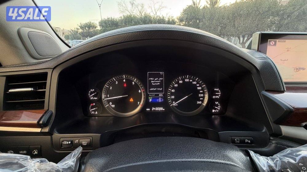 لكزس 570 موديل 18 شرط الفحص ماشي 34315