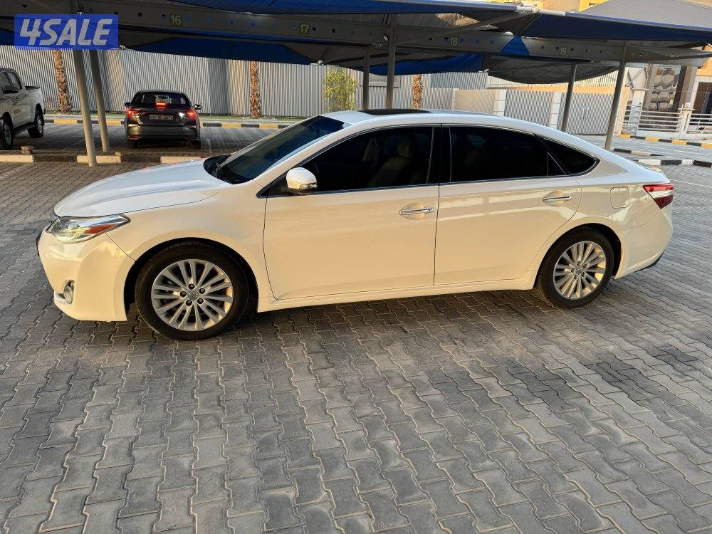 للبيع افالون شرط الفحص قير مكينه شاصي تواير جديده20134