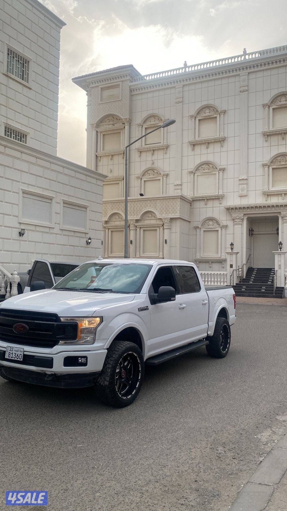 للبيع وانيت f-150موديل ٢٠١٨ شرط الفحص قير مكينه شاصي الفل كامل3