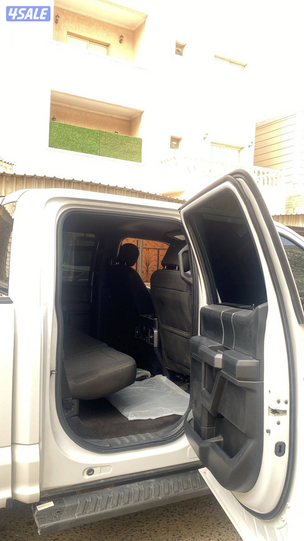 للبيع وانيت f-150موديل ٢٠١٨ شرط الفحص قير مكينه شاصي الفل كامل5