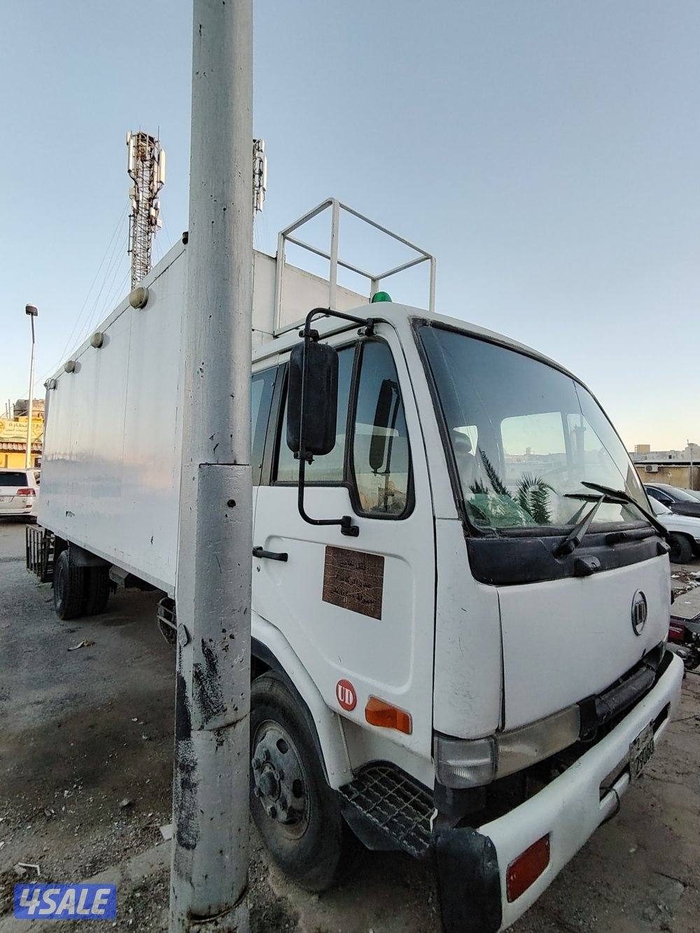 للبيع فود ترك8