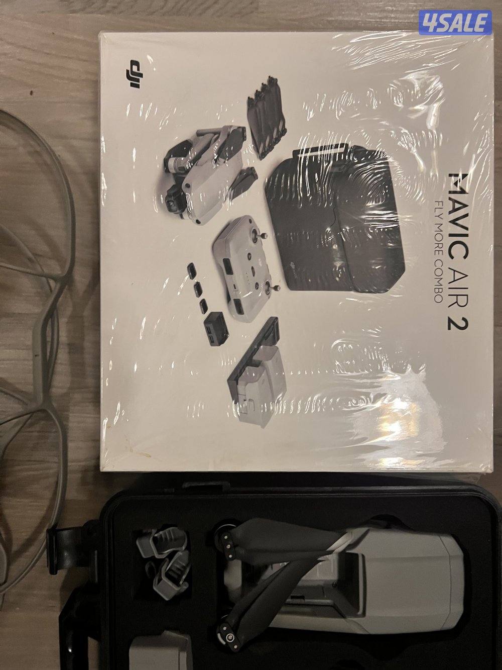 DJI MAVIC AIR 2 Combo0