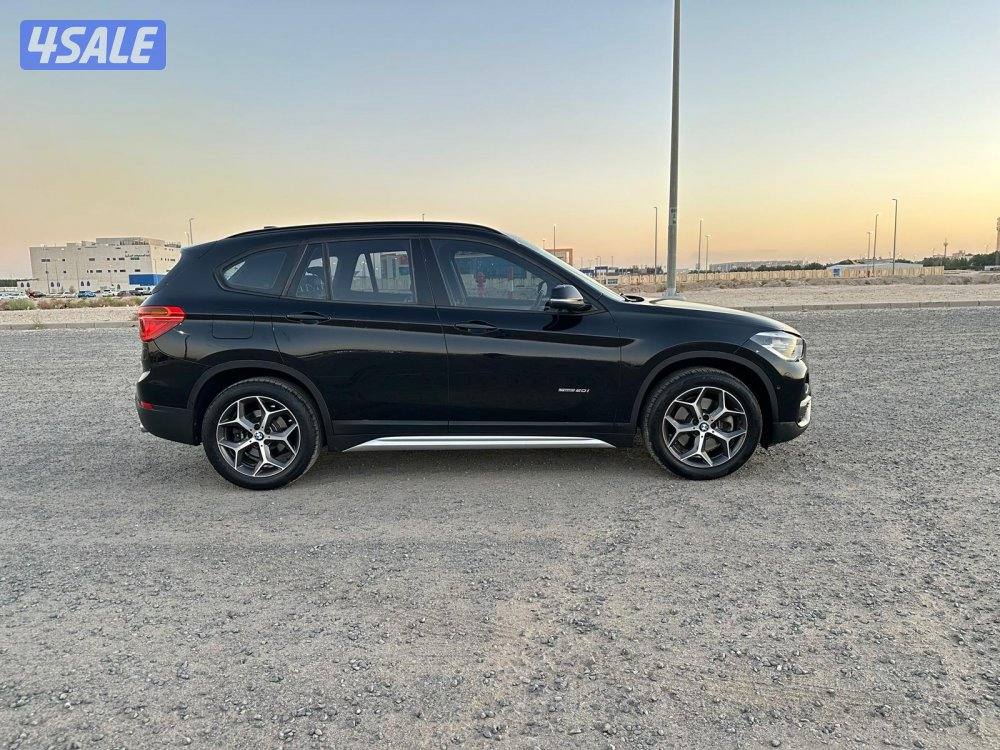 BMW X1 صبغ وكالة موديل ٢٠١٦ بحالة ممتازة1