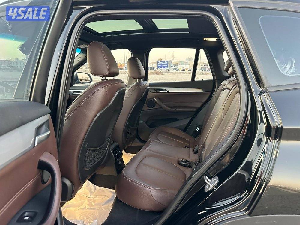 BMW X1 صبغ وكالة موديل ٢٠١٦ بحالة ممتازة6