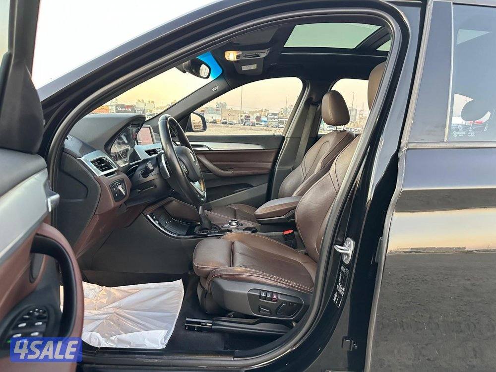 BMW X1 صبغ وكالة موديل ٢٠١٦ بحالة ممتازة9