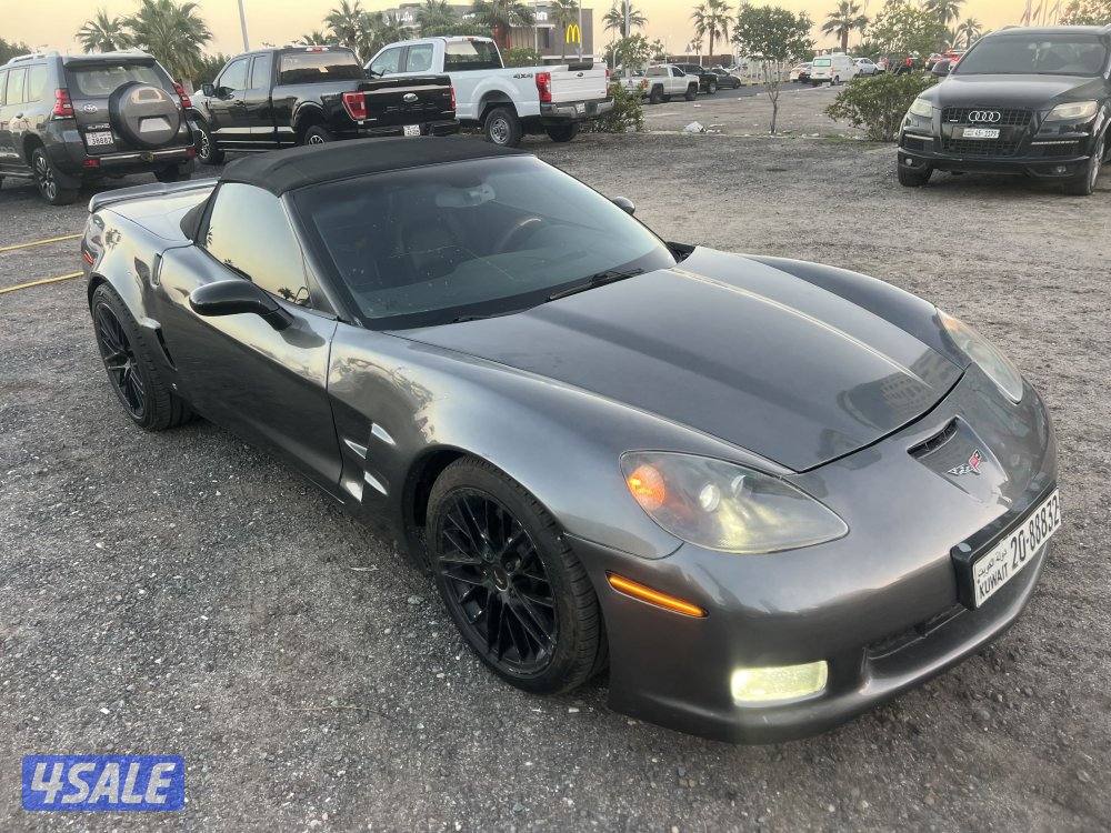 كورفتC6  كشف 2009 تمتيك ماشي 123 الف بحاله ممتازه0