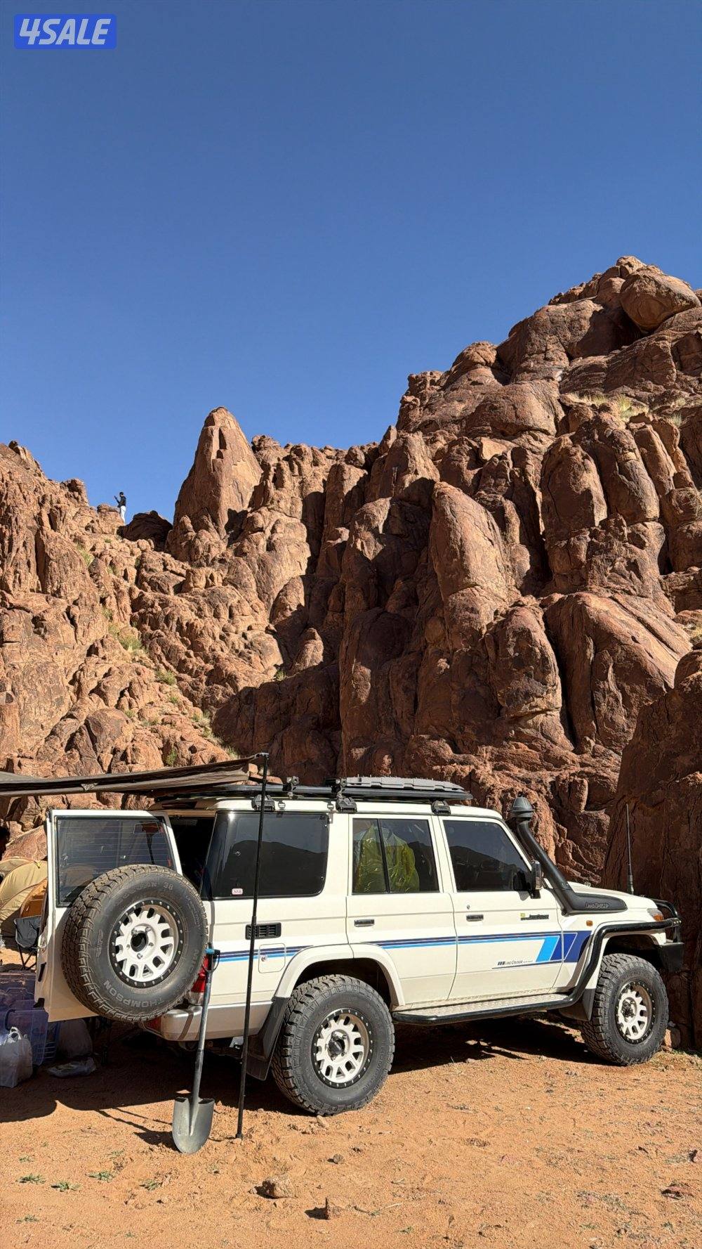 للبيع تيوتا نص مجهز كامل11