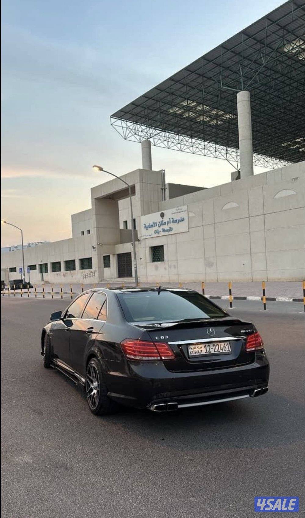 للبيع E63 2011 اصلي7