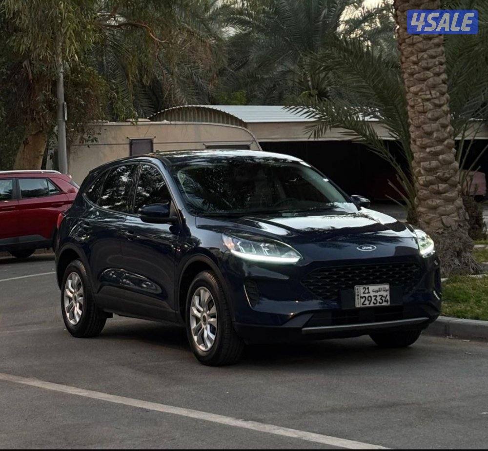 للبيع جيب فورد إسكيب 2021 ماشي 581