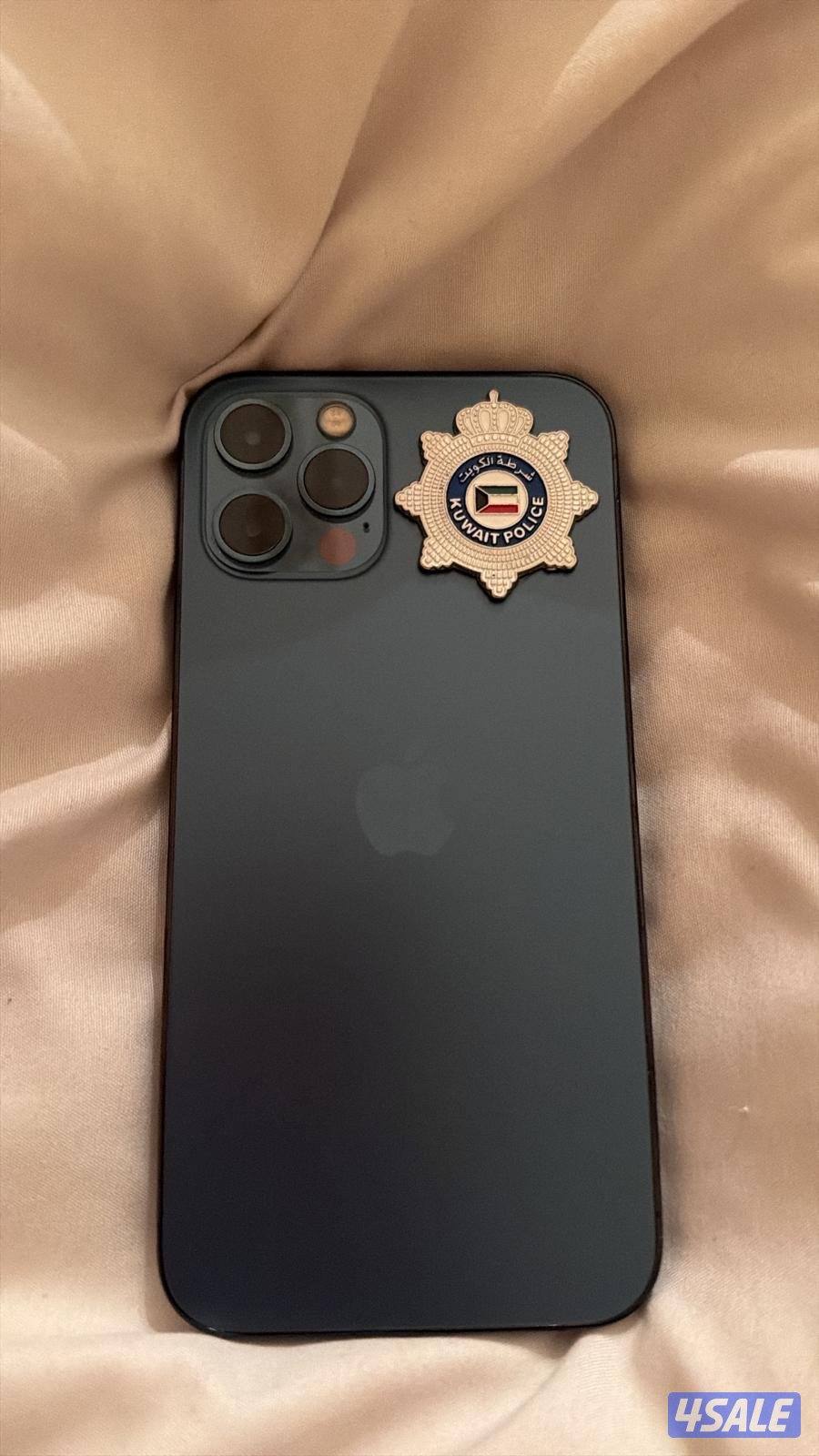 ايفون ١٢ برو ازرق1