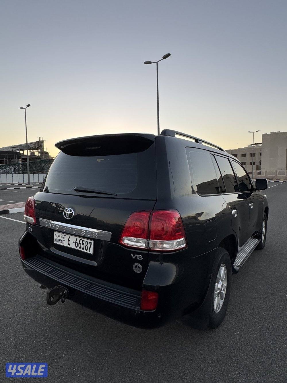 لاندكروزر GX 20087