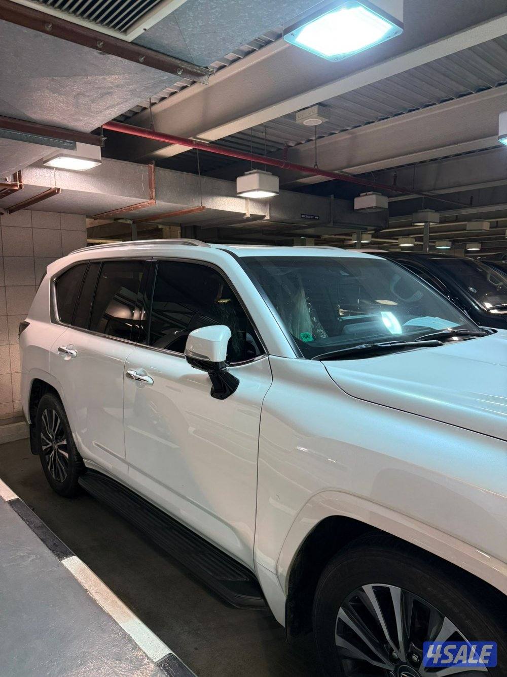 لكزس LX600 2023 الدرجة الثانية2