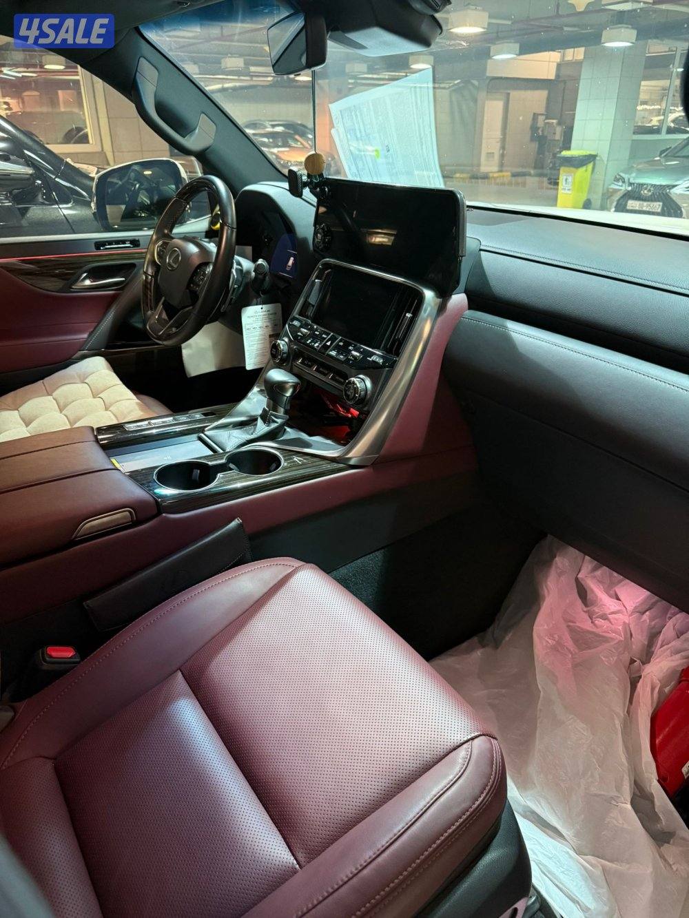 لكزس LX600 2023 الدرجة الثانية5