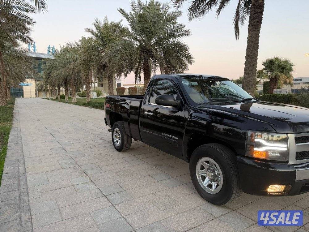 للبيع وانيت سلفرادو 2011 شرط الفحص2