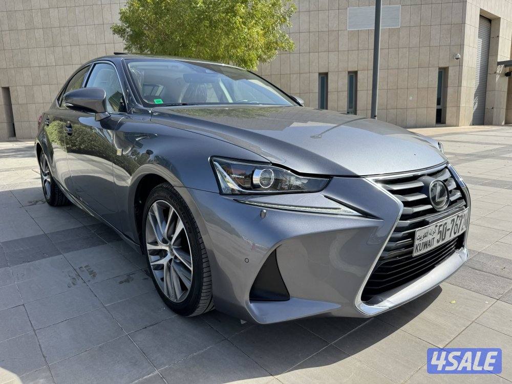 للبيع : لكزس IS 300 : موديل 20194