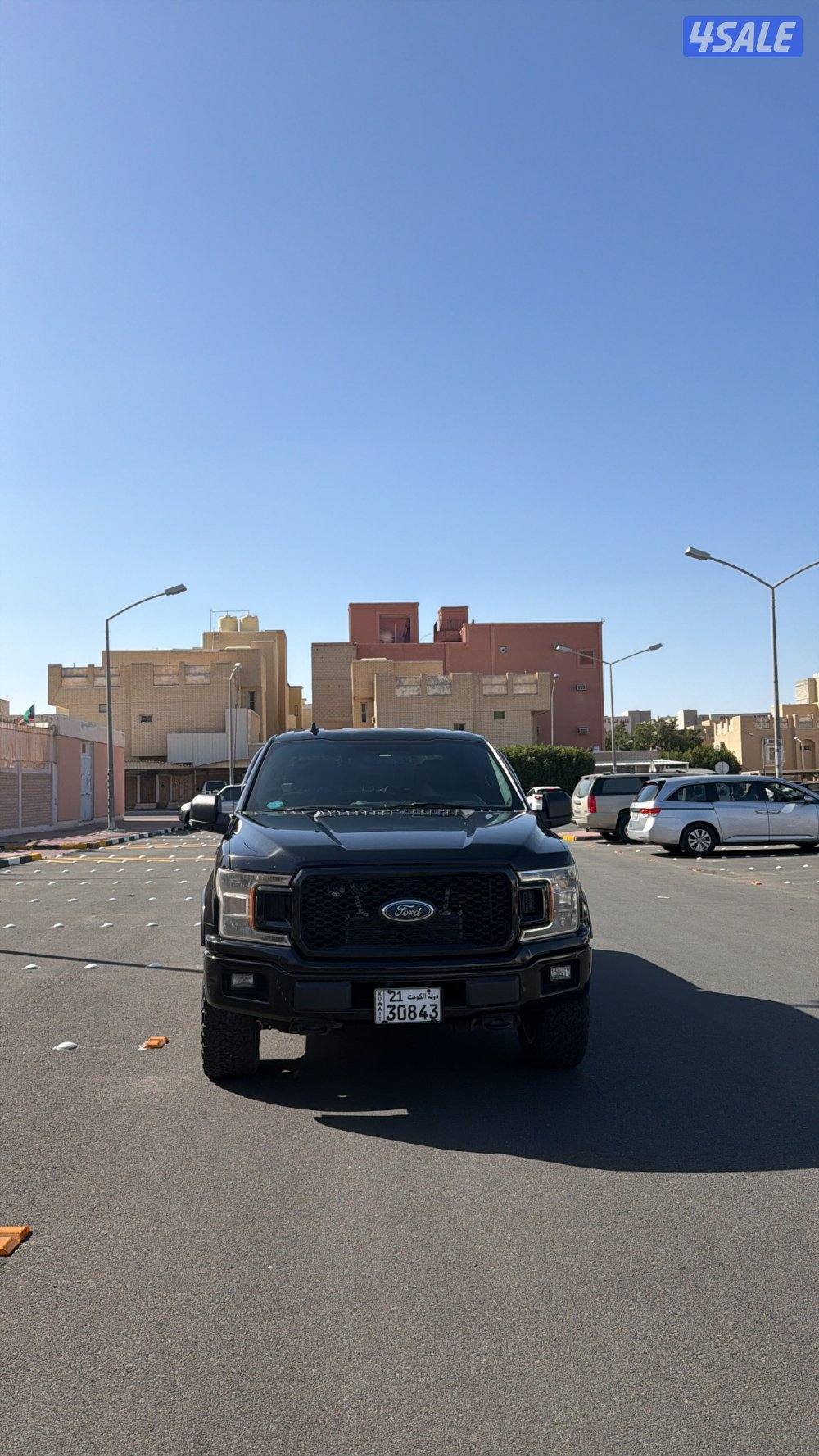 مواصفات شاشه ماشي ٣١٢الف كيلو صبغ وكاله على تسكيرة بدي شرط الفحص0