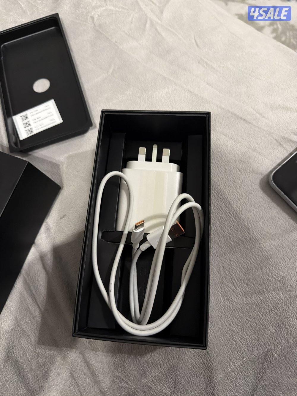 للبيع هاتف هونر ماجيك 7 برو 5 جي، 6.78 بوصة،  512 ج، 12 ج رام - رمادي3