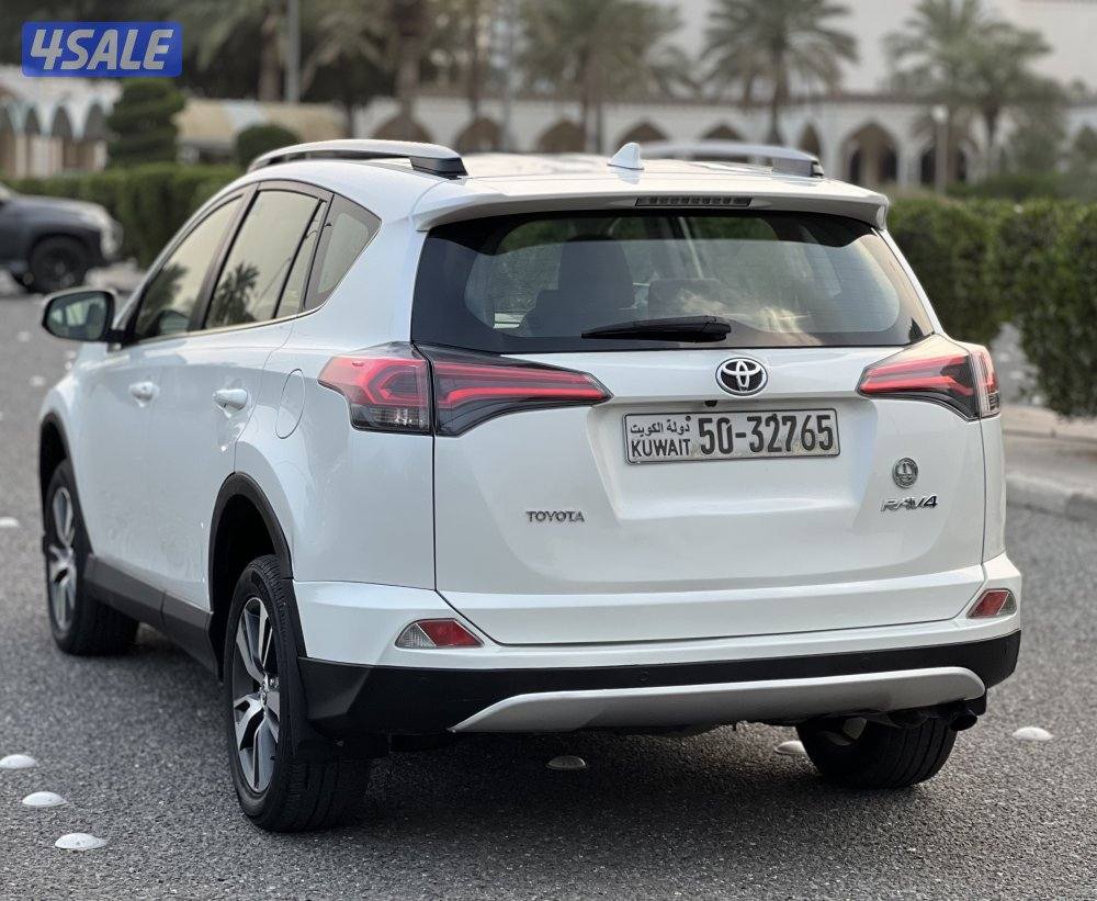 راف فور 2018 عداد 152 الف كامل المواصفات شرط الفحص وارد الوكاله2