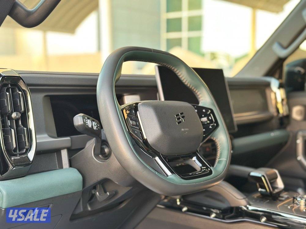 معرض القمة🚩8