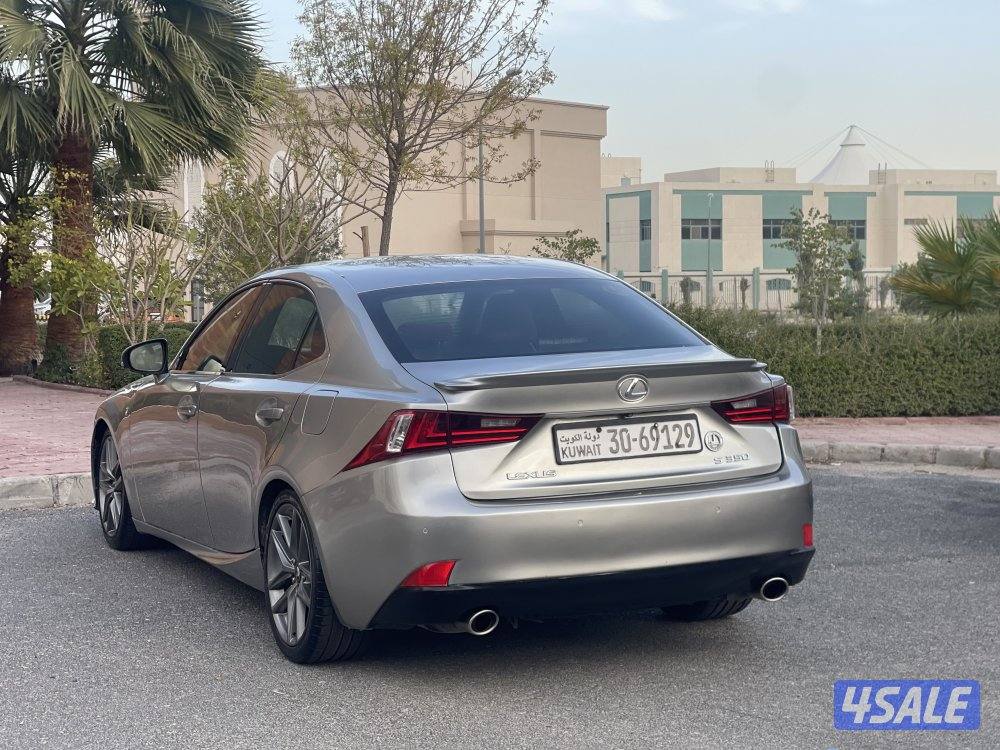 لكزس F سبورت IS3503