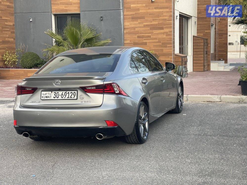 لكزس F سبورت IS3504