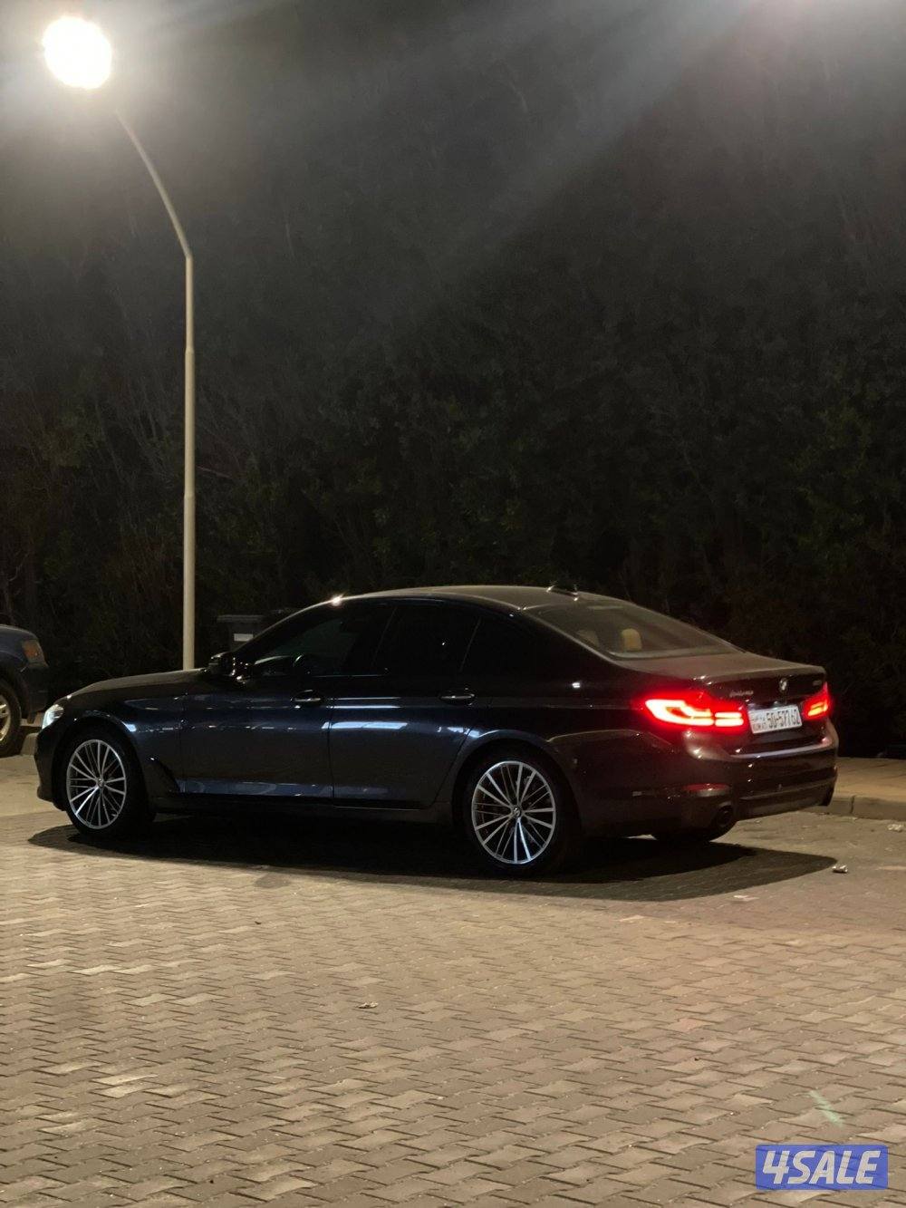 للبيع بي ام i520 سبورت لاين 2019 شرط الفحص2