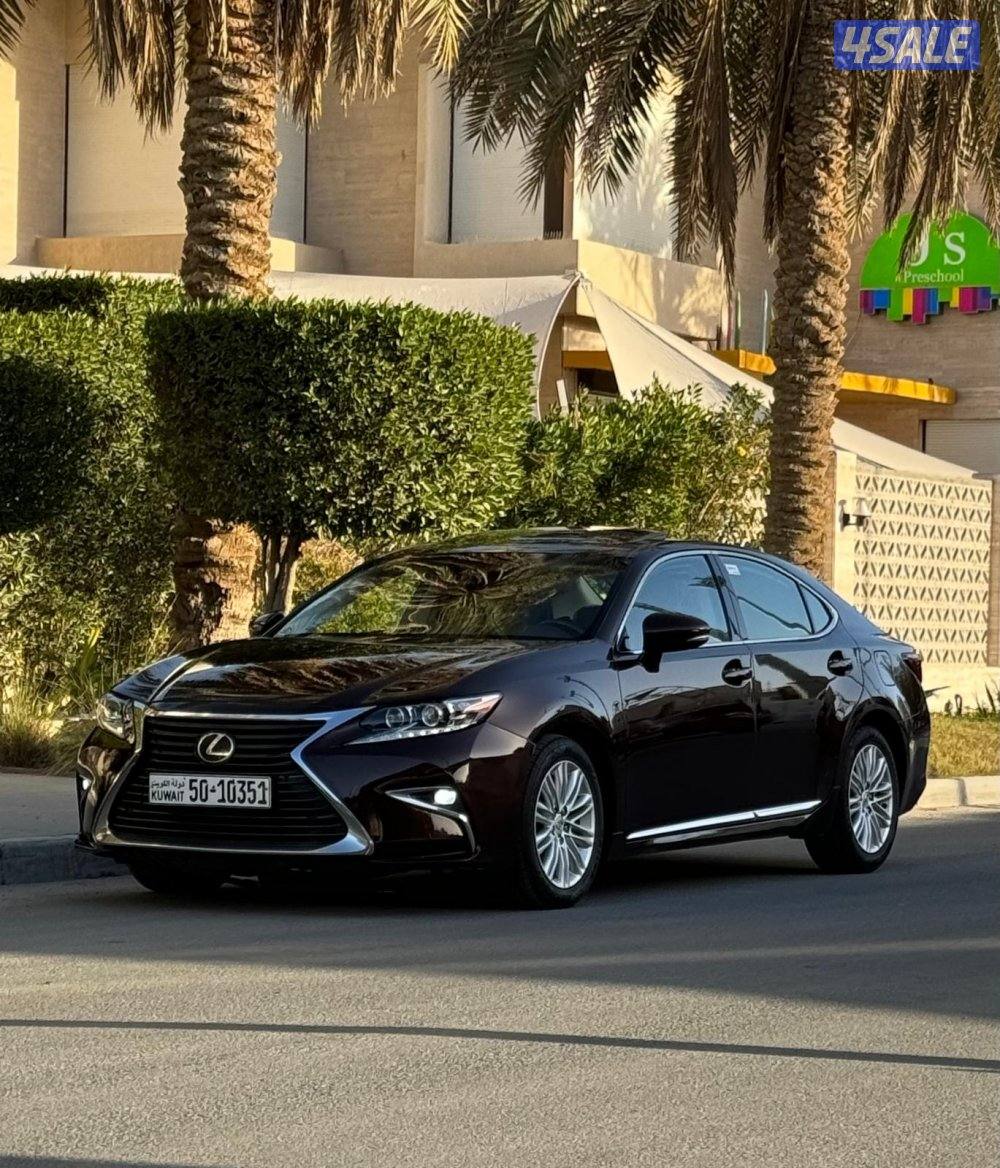 للبيع لكزس موديل 2017 ES350 ماشي 1220