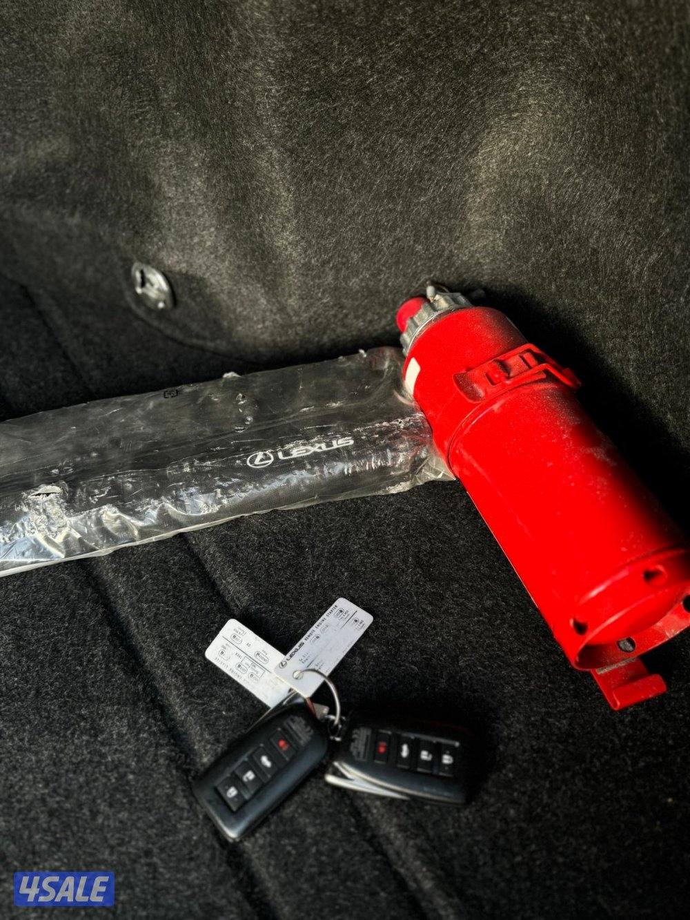 للبيع لكزس موديل 2017 ES350 ماشي 12211