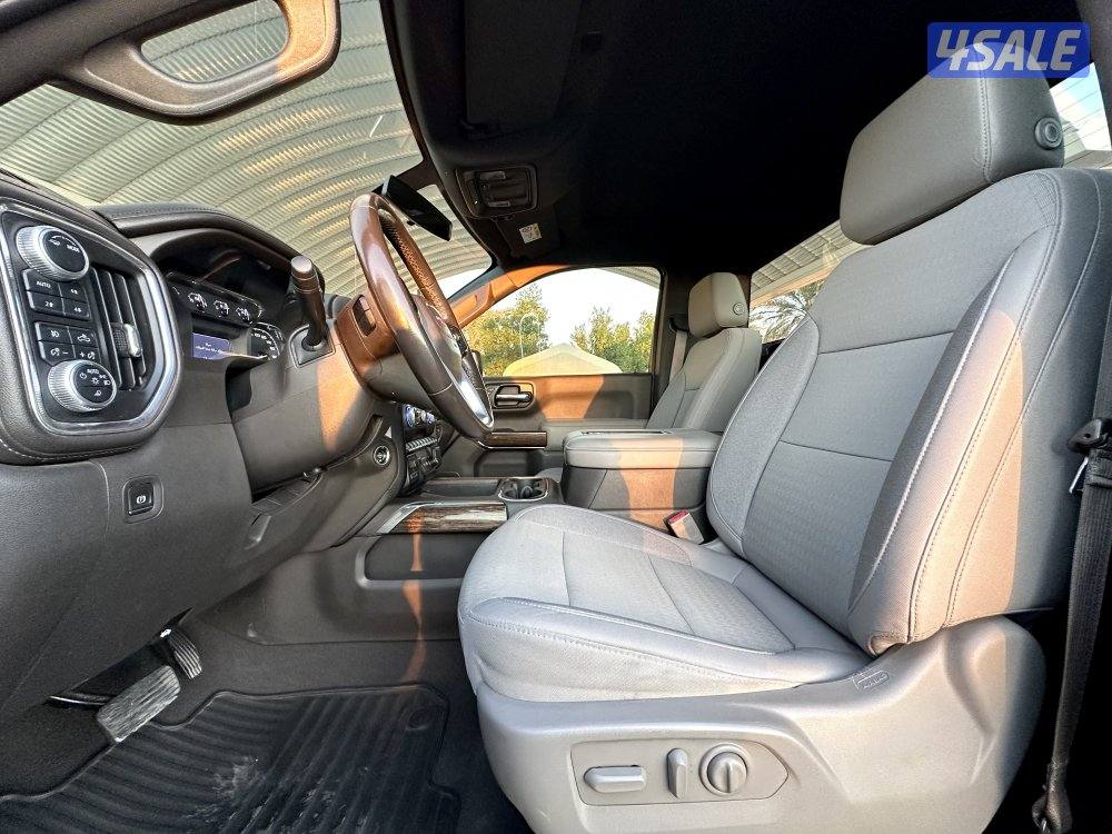 معرض القمة🚩11